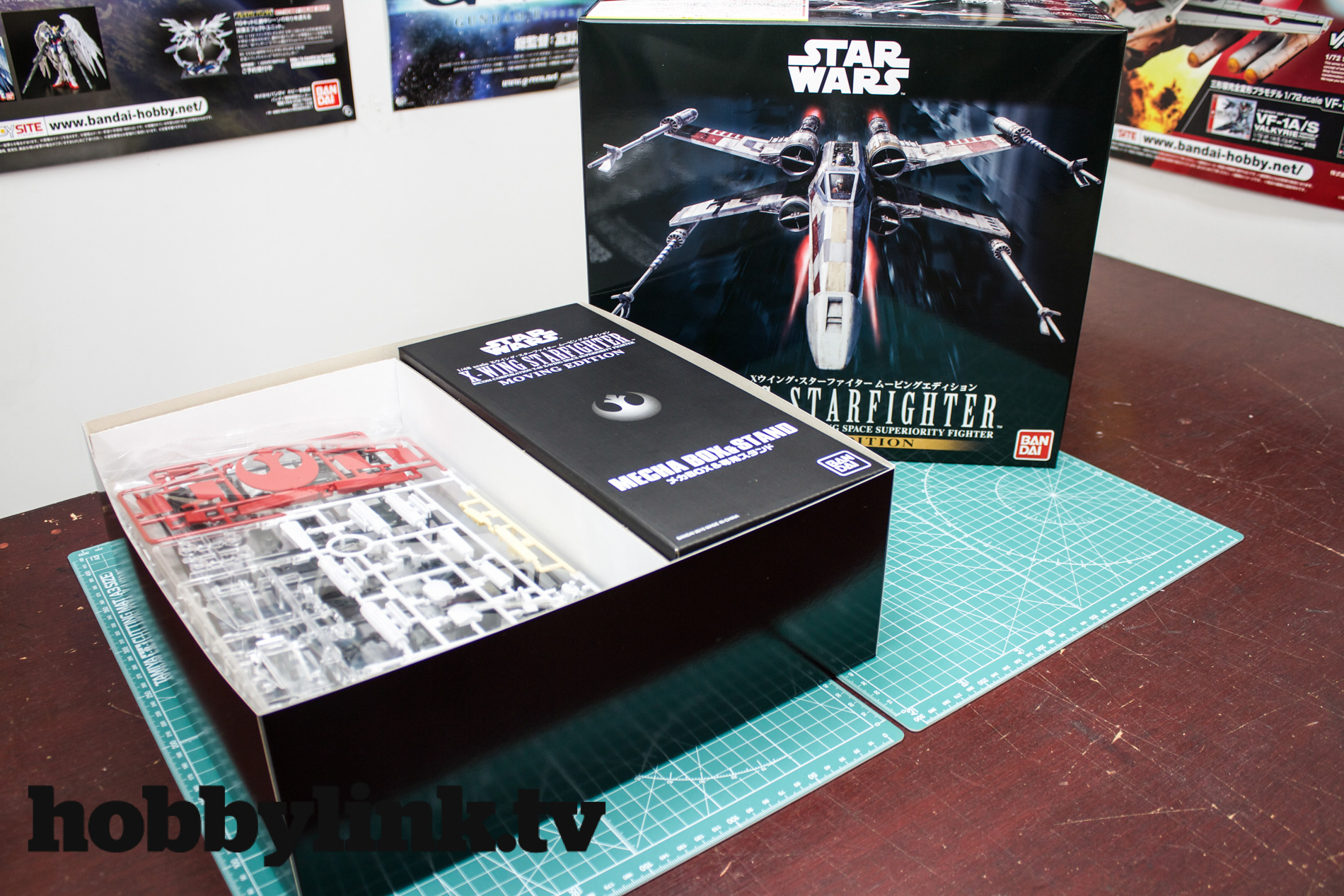 Star Wars Model Kit X-Wing Starfighter 1/48 Moving Edition Bandai Japan NEW 